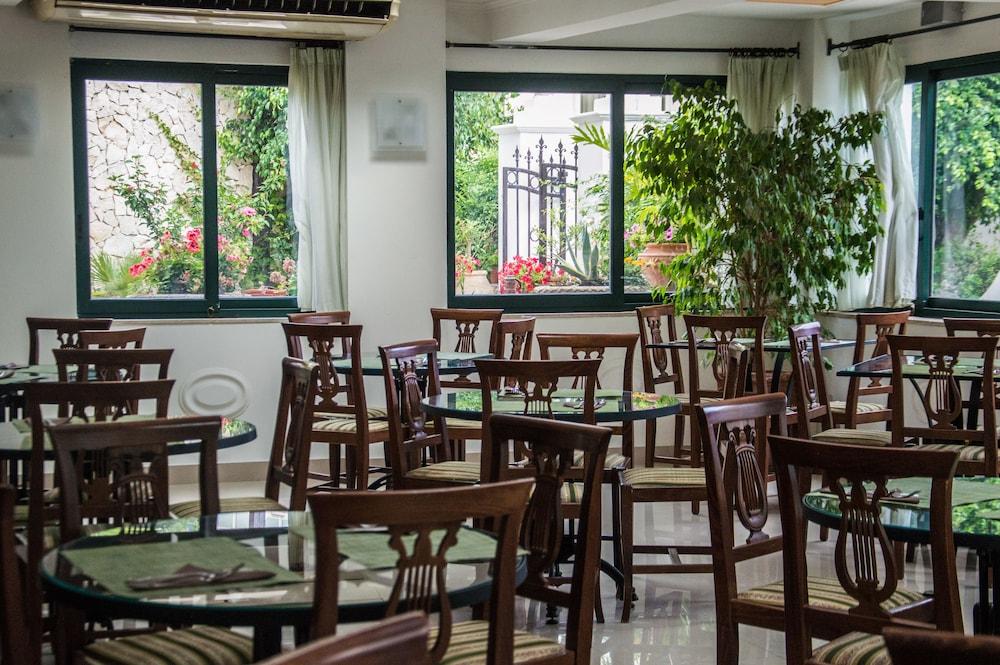 Hotel & Apartments Villa Linda Giardini Naxos Dış mekan fotoğraf