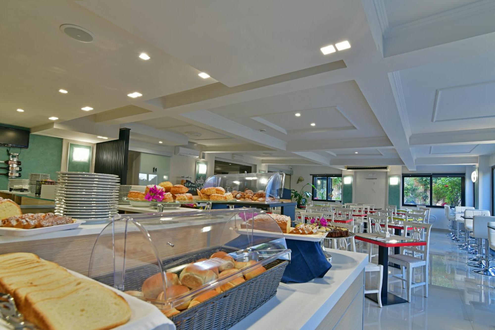 Hotel & Apartments Villa Linda Giardini Naxos Dış mekan fotoğraf